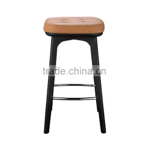 BS008A Leather Wood Bar Stool thumbnail-5