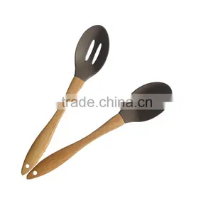 2016 Hot Sale 7-Piece Wood Handle Silicone Kitchen Cooking Utensil Set thumbnail-3