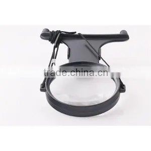 LED Lighted 2x Power Hand-Free Magnifier Helping Hand Magnifier thumbnail-2