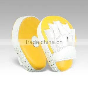 303 Focus Pad , Punch Pads , Punching Pads , Hit Pad , Boxing Punch Pads , Target Pad thumbnail-1