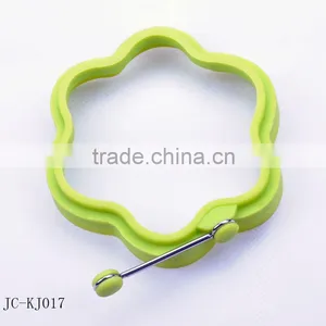 Food Grade Custom Cheap Cook Silicone Fried Egg Ring thumbnail-1