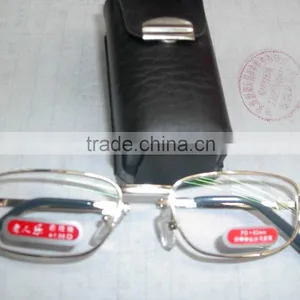 Reading Glasses133 thumbnail-1