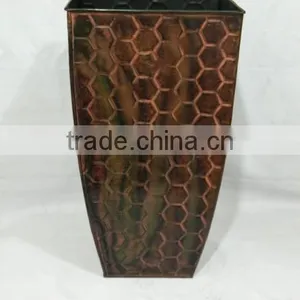 Iron Planter thumbnail-1