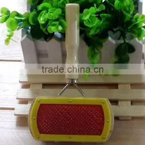 Dog Grooming Tool Wood Dog Brush Pet Brush and Comb thumbnail-1