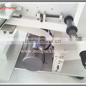 Manual Flat Bottle Labeling Machine/sticker Labeling Machine thumbnail-3