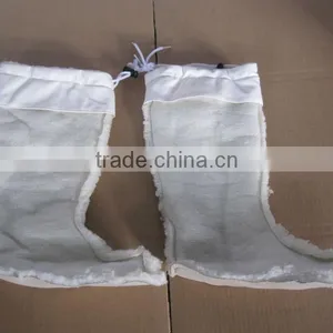 PVC Protective Waterproof Warm Boots PVC Woman Boot Warm Winter Boots for Women and Men thumbnail-6