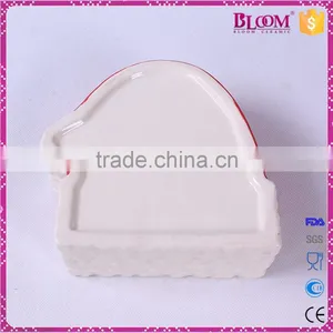 Hat Desgin Ceramic Christmas Decoration Cookie Box thumbnail-6