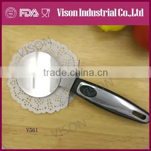 Food Grade Stainless Steel Pizza Knife (v561) thumbnail-1