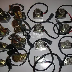 SELL PC220-7 VALVE 723-40-92103 thumbnail-3