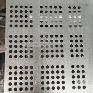 Pattern Custom Metal Protective Plate Fluorocarbon Aluminum Plate Punching Mesh Plate thumbnail-1