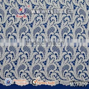 White Guipure Yoke Lace Trim thumbnail-1