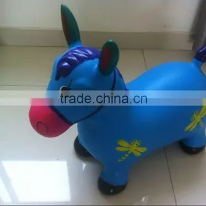 Eco-friend Free Pvc Inflatable Animal Moving Cartoons thumbnail-1
