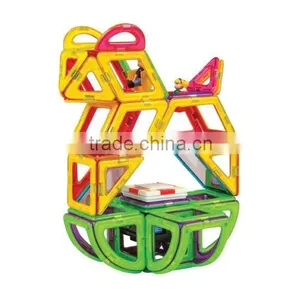 New MagKiss-Magformers Set Magnetic Building Toy Triangules Rainbow Family Fun Game Kids thumbnail-1