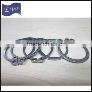 External Circlip M30 (DIN471) thumbnail-5