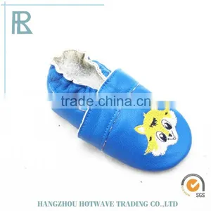 Wholesale Soft Sole Soft Leather Baby Prewalker Shoes thumbnail-2