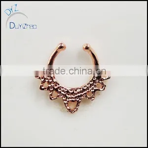 Design Septum Clicker Nose Ring thumbnail-2