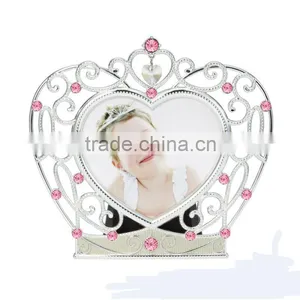 OEM Design High Quality Low Price Baby Photo Frame Crystal Cube Photo Frame thumbnail-4