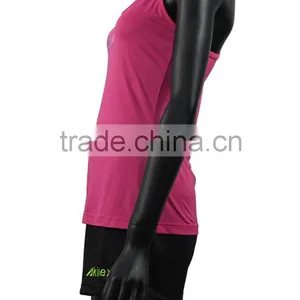 Good Looking and Comfortable Running Vest thumbnail-3