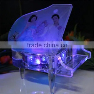Beautiful Engraved Crystal Piano for Wedding & Birthday Gifts Favor .crystal Gifts thumbnail-2