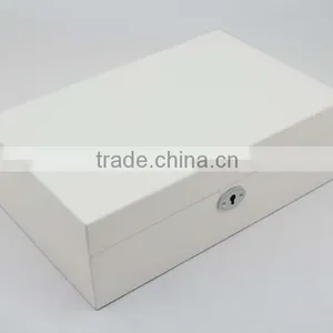 Custom High Gloss Piano Lacquer White Jewelry Wooden Box thumbnail-2