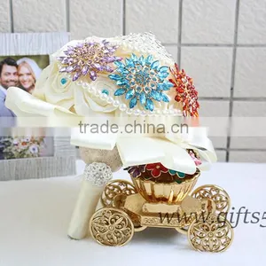 Unique Wedding Bouquets Large Satin Roses Wedding Bridal Bouquet thumbnail-3