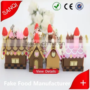 Fashion Castle KeyChain / Promotional Plastic Keychain thumbnail-1