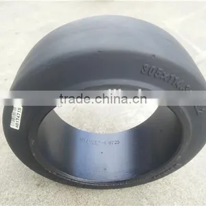 China Good Quality 12x4 1/2 x8 Press-on Solid Tyre 12x4 1/2 x8 for Hyster E60 Trailers thumbnail-5