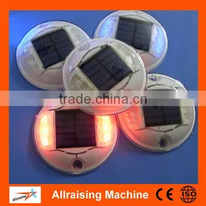 2*3 LED Solar Powered Plastic Road Studs 123mm Dia. 25mm High thumbnail-3