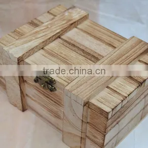 Custom Solid Wooden Gift Keepsake Box For Cards thumbnail-2