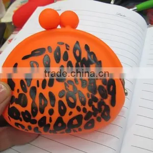 Customized Leopard Silicone Pocket Pouch as Giveaways thumbnail-1
