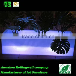 Hot Selling Outdoor Waterproof LED Plastic Flower Pot for Livingroom / Restaurant / Hotel / Night Club thumbnail-3