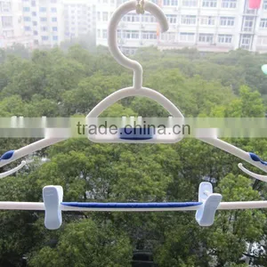 NEW DESIGN REMOVABLE PLASTIC HANGER CLIP thumbnail-1