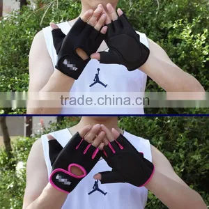 Wholesale Fitness Riding Outwork Half Finger Gloves thumbnail-1