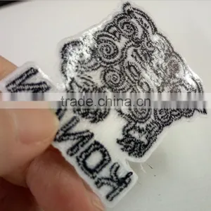 China Custom High Quality Sew on Embroidery Christmas Patch With Iron on thumbnail-5