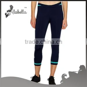 Hot Selling Sport Wear Yoga Capri Pants Capri ,capri Pant Suit thumbnail-1