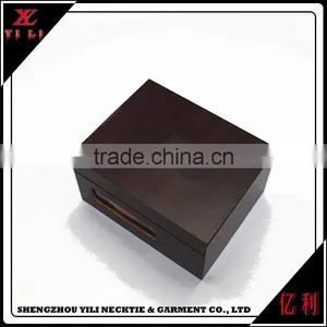 China Supplies Cheap Gift Packing Custom Wooden Tie Boxes thumbnail-1