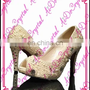 Aidocrystal Fashion New Design White Pearl Elegant Peep Toe Low Heel Wedding Shoes for Ladies thumbnail-1