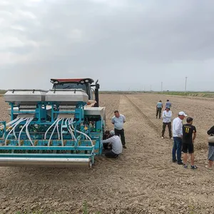 YXSF-07 24 Rows Seeding Fertilizing Machine With 2 Stainless Steel Seeds and Fertilizer Hopper thumbnail-2