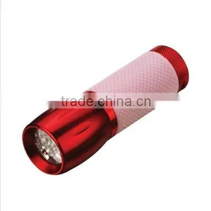 9 LED Flashlight thumbnail-1