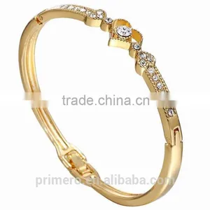 Hot Sale New Fashion Crystal Gold Plated Bracelet Heart-shaped Bangle thumbnail-3