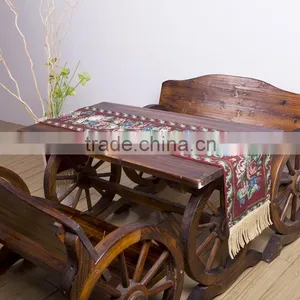 PLUS Attractive Designer Table Runners thumbnail-1