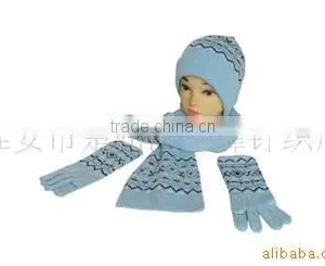 Knitted Hat Sets thumbnail-1