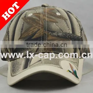 Fashion Baseball Cap With Embroidery thumbnail-1