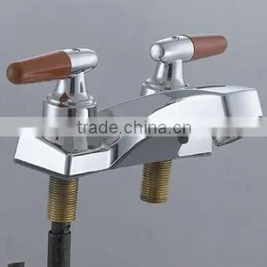 4 Kitchen Faucet thumbnail-1