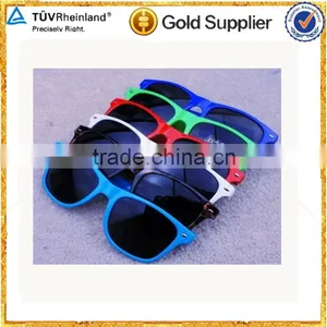 Plastic Sunglasses thumbnail-1