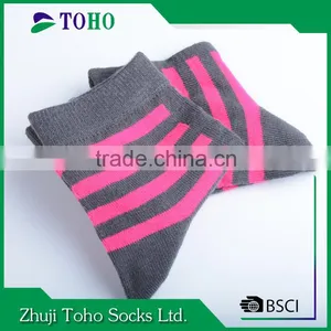 Colorful Pattern Knitting Sports Gym Yoga Socks From China thumbnail-2