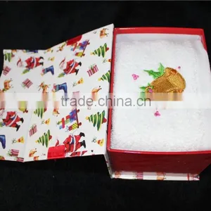 2pcs Plaid Dyed Christmas Embroidery Bell Gift Towel Set in Box thumbnail-2