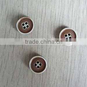 Fashion 4 Holes Urea Button for Garments thumbnail-1