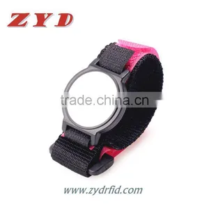 HF RFID Cheap & Adjustable Silicone Wristband thumbnail-6