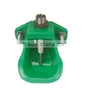 Plastic Water Bowl for Piglet thumbnail-1